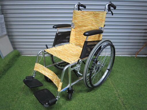 【中古】　車椅子 　ニッシン製　自走式（黄色）