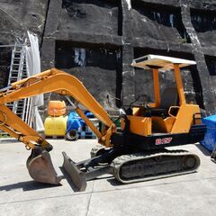 【更にお値下げしました】ヤンマー　ミニ油圧ショベル　B27　01年式 更にお値下げしました】ヤンマー ミニ油圧ショベル B27 01年式