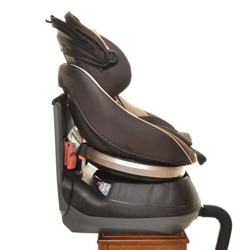 【リサイクル市場エコ伊川谷】Combi コンビ チャイルドシート ネムール エッグショック NC-470 モカブラウン（BR） 回転式 新生児から 操作簡単【取りに来られる方限定】 リサイクル市場エコ伊川谷】Combi コンビ チャイルドシート ネムール