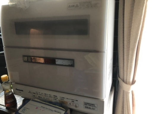 電気食器洗い乾燥機　パナソニック　NP-TR8 2016年製　稼働確認済