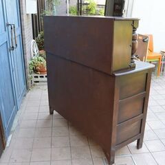 英国 Ercol(アーコール)社のエルム材を使用したオールド