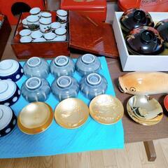重箱、骨董品、漆器、土鈴、金杯、湯呑