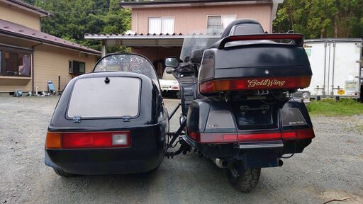 格安!!走行極少2000km!!GL1500SE!!希少な公認サイドカー付き!!