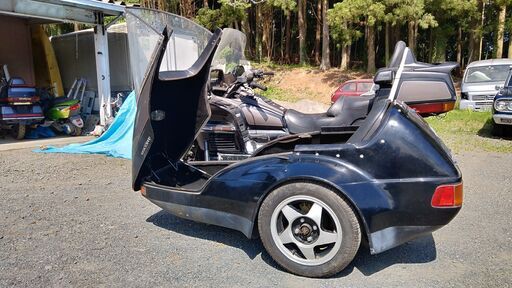 格安!!走行極少2000km!!GL1500SE!!希少な公認サイドカー付き!!