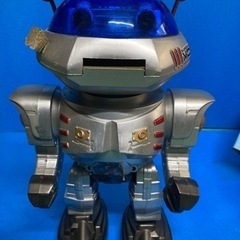 変なロボット