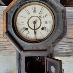 【お取引中】超古い柱時計・アンティーク ・約150年ほど前のものです