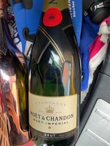 響24面カットボトル、モエシャン、ボッテガ　全て未開封新品 響24面カットボトル、モエシャン、ボッテガ 全て未開封新品 モエ・エ