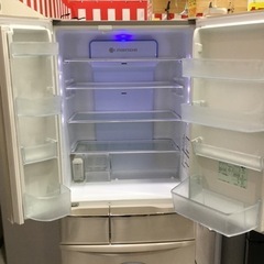 大容量6ドア冷蔵庫