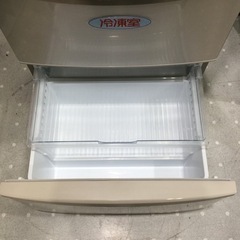 大容量6ドア冷蔵庫