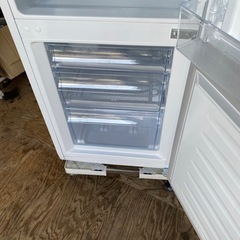 【C2-607】Hisense ノンフロン冷凍冷蔵庫 175L 2021年製 HR-D1701W