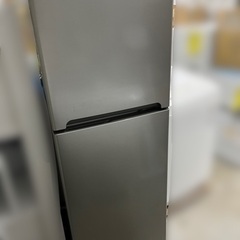 J1229 1ヶ月保証付！ DAEWOO ダイウ DR-T24GS 243L 2ドア冷蔵庫 2017年製