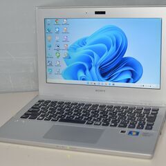 SSD240GB ⭐️webカメラ搭載 Core i5 ホワイト ノートパソコン