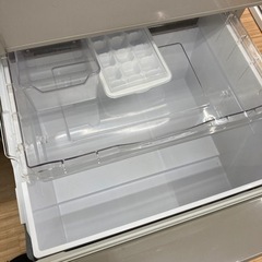 6ヵ月保証付！ HITACHI（日立）3ドア冷蔵庫 R-27GVのご紹介！