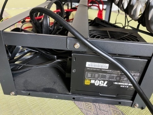 マイニングリグ　RIGV6 未開封新品 Amazon.co.jp: オープンマイニングリグフレーム、6GPUマイニング