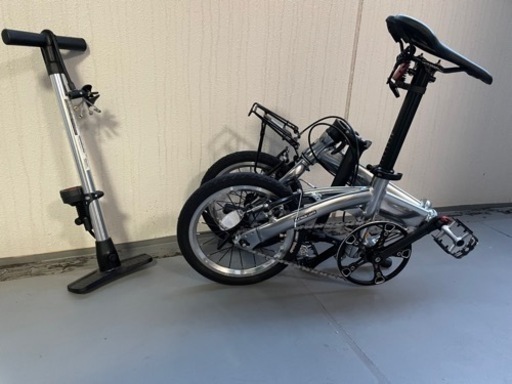 美品］折り畳み自転車