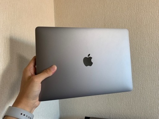 アップルマックブックエアーM1 256GB
