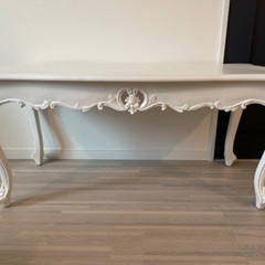ローテーブル　テーブル　姫系　アンティーク 風　ホワイト