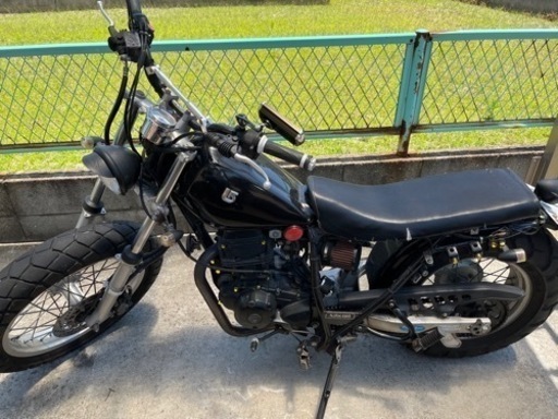 ヤマハ　tw200 実動車
