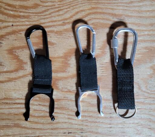 アウトドア等にカラビナペットボトルホルダーキーホルダー シルバー 5 でネット決済可 東近江の家具の中古あげます 譲ります ジモティーで不用品の処分