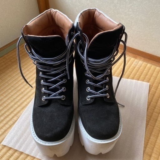 靴 Jeffreycampbell