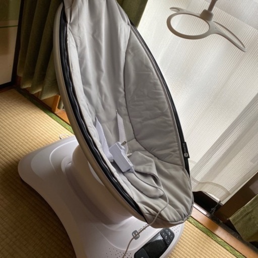 取引中】電動バウンサー✨定価の半額以下で‼️