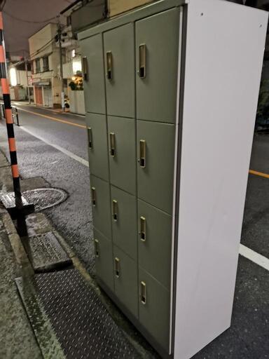 事務所ロッカー
