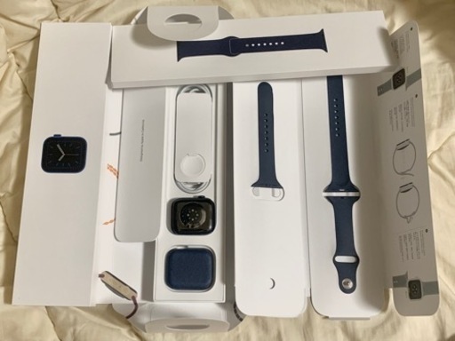 美品 Apple Watch series 6 GPS+セルラーモデル 44mm Space Blue