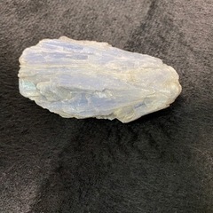 カイヤナイト 原石
