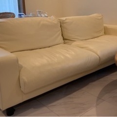 ソファ本体・革張りワイドアーム・３Ｓ・フェザークッション二層式・ポケット／白