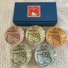 【新品未使用】キティーちゃん　食器　5枚セット　小皿　