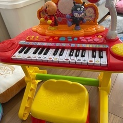 アンパンマン  ピアノ　おもちゃ