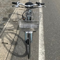 ブリヂストン電動アシスト自転車 アルベルト 内装3段のギヤ付きです。