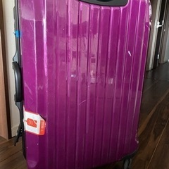 スーツケース　110リットル