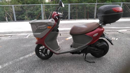 スズキ５０　　４万２千円　　ナンバープレート付き　　乗って帰れます