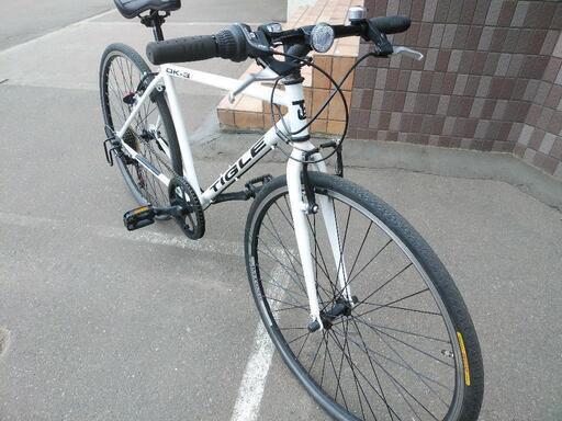 お話し中！札幌市内配達無料！防犯登録料込み。中古クロスバイク