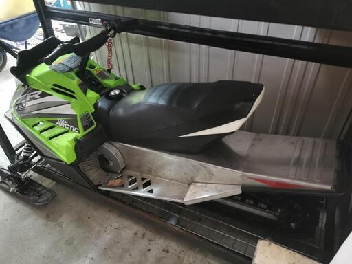 スノーモービル ZR200ES 2019 ARCTIC CAT アークティックキャット