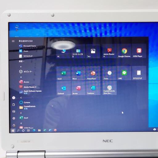 ○爆速起動 高画質 SSD搭載 第4世代 高性能CPU Core i7 TOSHIBA