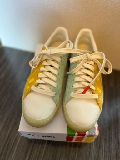 レディース (希少)PUMA SUEDE × TRIPLEX HARIBO スニーカー