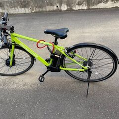 TB1e 7段変速 電動自転車 クロスバイク、ダイヤル式ロック、スマホホルダー