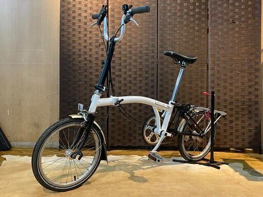 ■BROMPTON M3R ブロンプトン ホワイト 16インチ 3速 折畳み自転車 自転車 札幌発 ★
