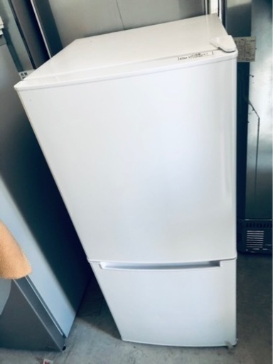 配送可能2019年式　2ドア冷蔵庫 小さい ニトリ NTR-106