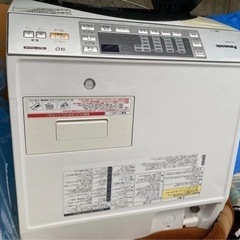 2013年製パナソニック9キロ洗濯機
