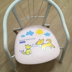 子ども用　椅子
