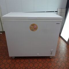 ID 029699　冷凍庫　吉井電機　205L　２０２１年製　ACF-205C