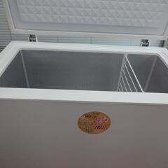 ID 029699　冷凍庫　吉井電機　205L　２０２１年製　ACF-205C