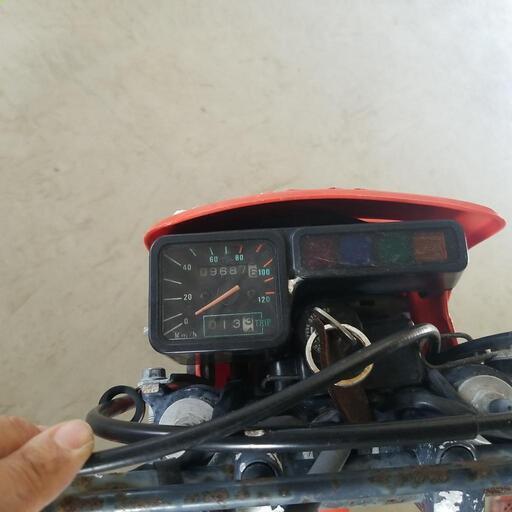 受付け終了　ホンダ　TLR200　バイク