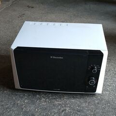 エレクトロラックス Electrolux EMS21200JW ...