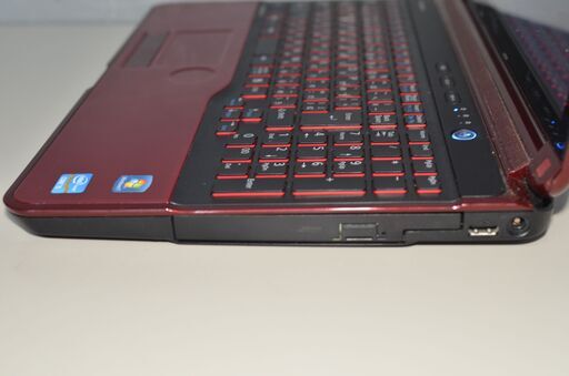 最新Windows11+office 爆速SSD256GB 富士通 LIFEBOOK AH56/E i5 最新Windows11+office 爆速SSD256GB 富士通 LIFEBOOK AH56/E i5