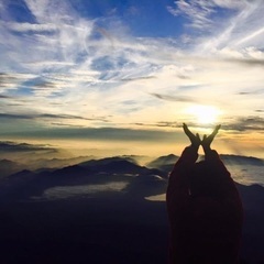 富士登山御来光ツアー