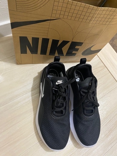 スニーカー NIKE
